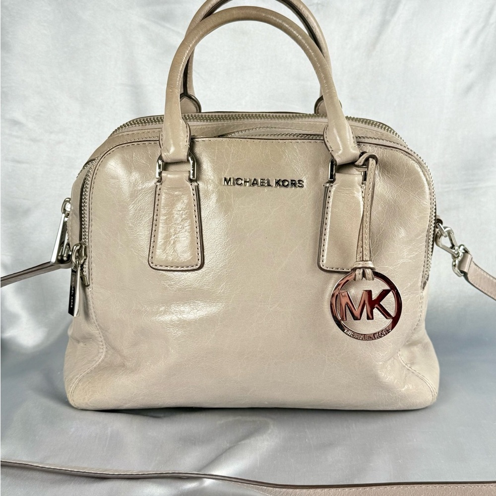 VTG Michael Kors Alexis Leather Crossbody Handbag Light Grey Bag Saffiano Purse